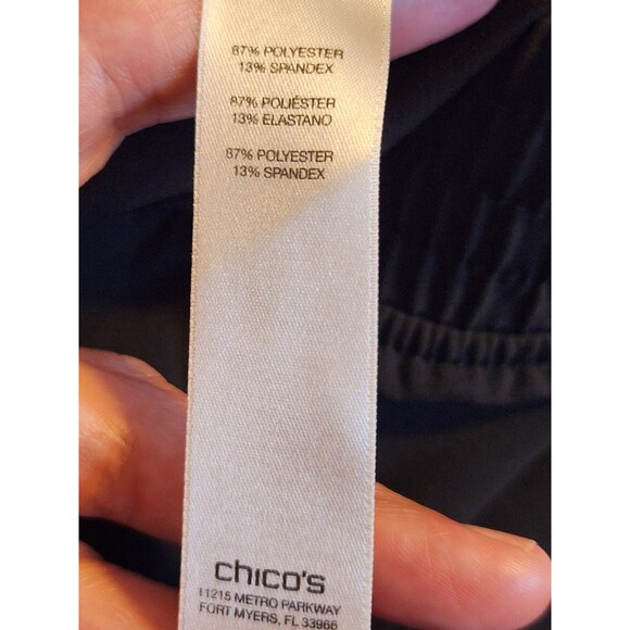 Zenergy Chico's Size 2(12) Nylon/Spandex Ruched Cropped Pants W/ZIP Pockets‎ - Picture 5 of 9